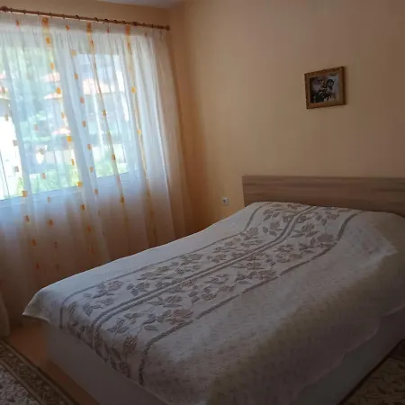 Appartement Dafni Devin